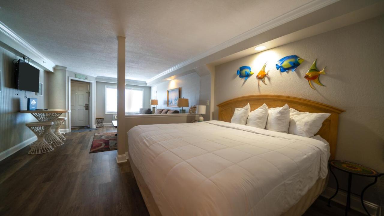 Islander Hotel & Resort 에메랄드 아일 외부 사진