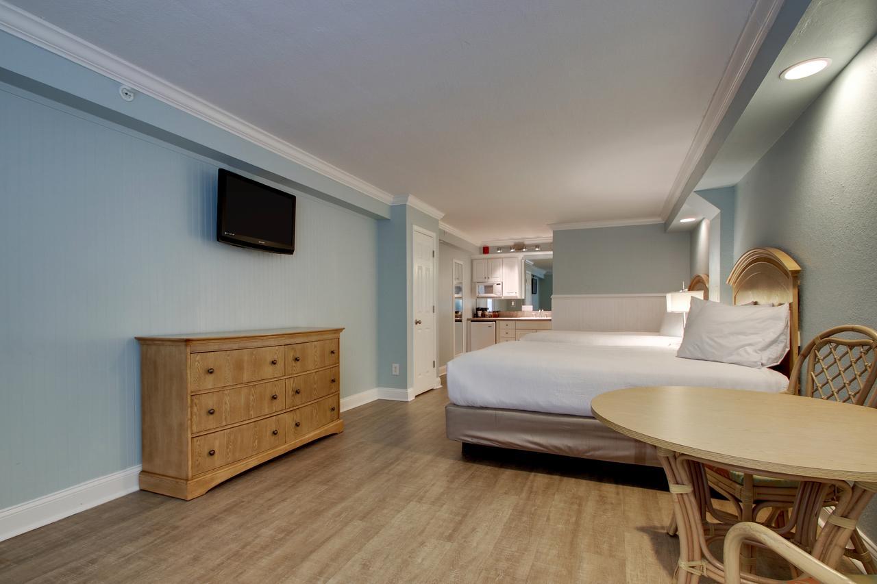 Islander Hotel & Resort 에메랄드 아일 외부 사진